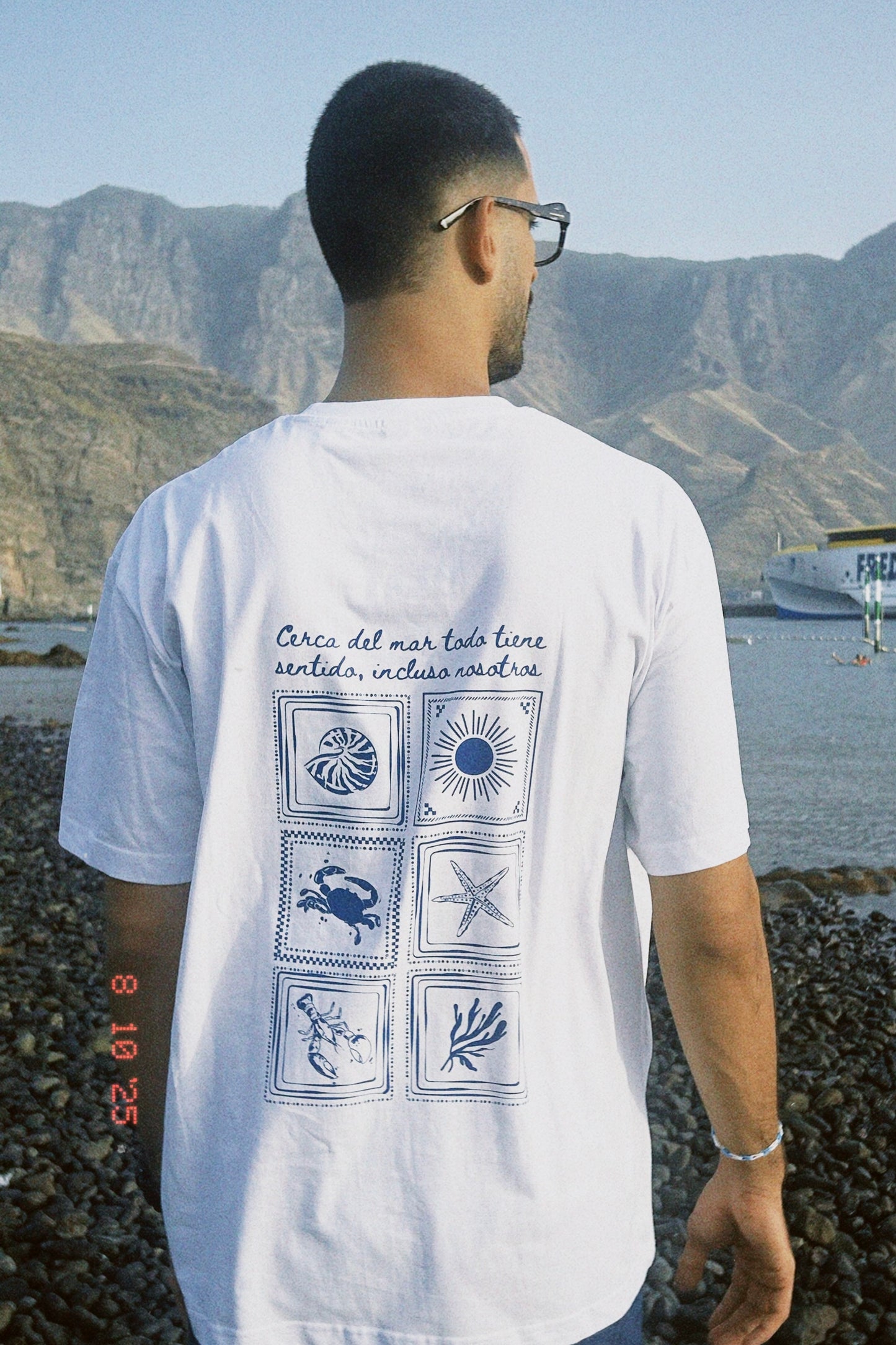 Camiseta Cerca del mar – Enralao Vibes
