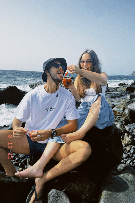 Camiseta El Sol Brillaba Más – Enralao Vibes